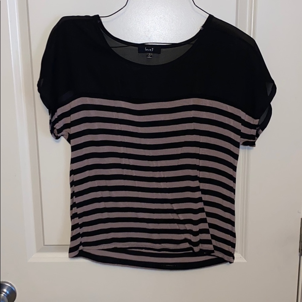 Juniors size medium
